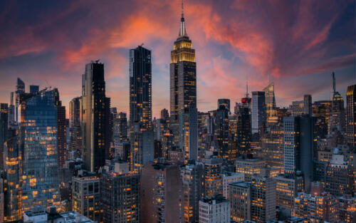 new-york-city-manhattan-evening-empire-state-building-skyscrapers